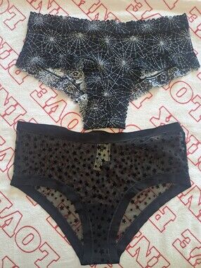 PINK panties bundle (L) New